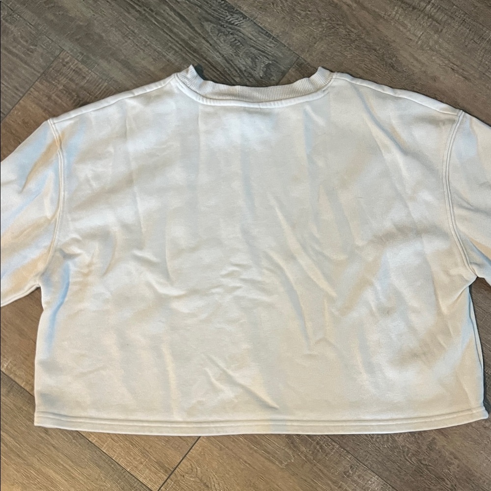 Universal Thread Cream Sweatshirt - Picture 7 of 9